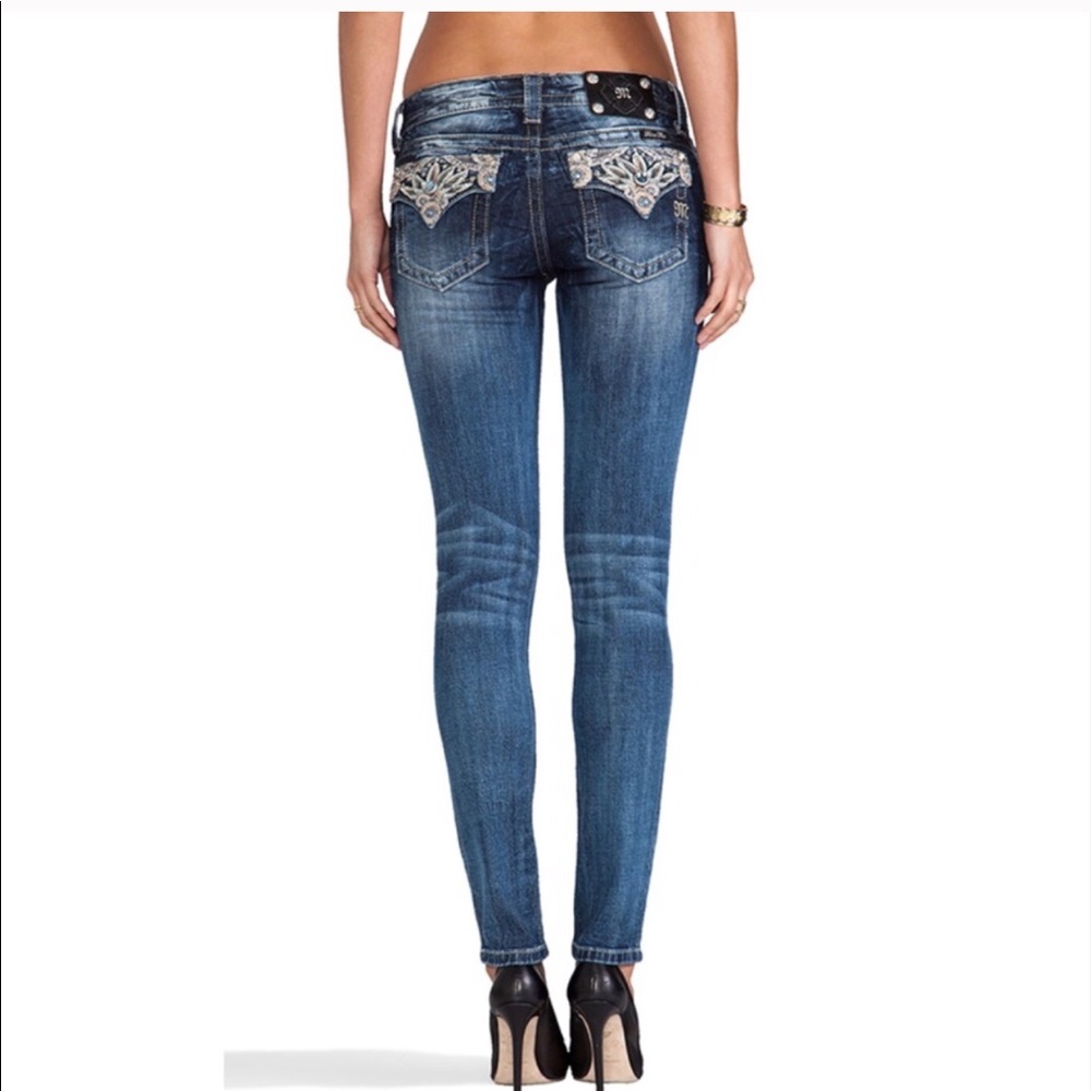Miss Me | Skinny Ankle Jeans Embellished Pockets